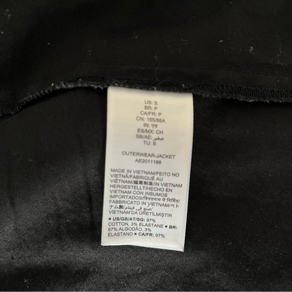 Utility Jacket - Picture 10 of 12